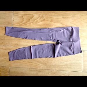 Lululemon Ebb to Street 25” light purple leggings